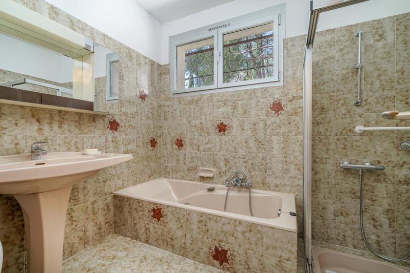 Villa - 205 m² - 5 pièces