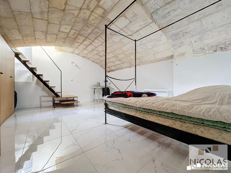 Appartement - 106 m² - 3 pièces