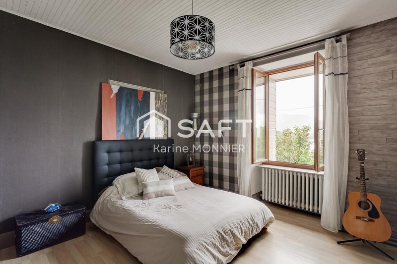 Maison - 548 m² - 16 pièces