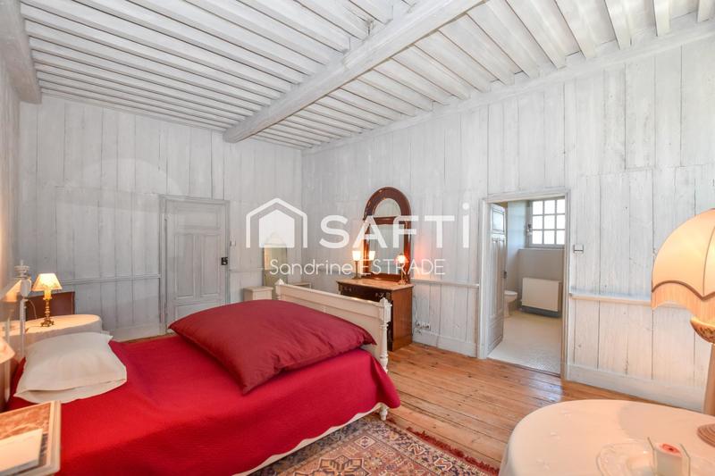 Maison - 296 m² - 7 pièces