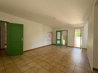 Appartement - 91 m² - 4 pièces