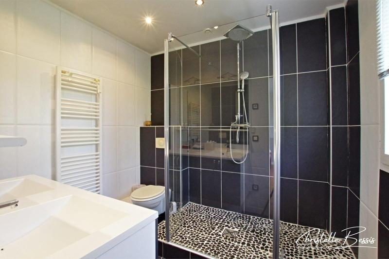 Maison - 170 m² - 6 pièces