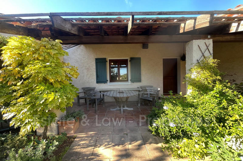 Maison - 158 m² - 4 pièces