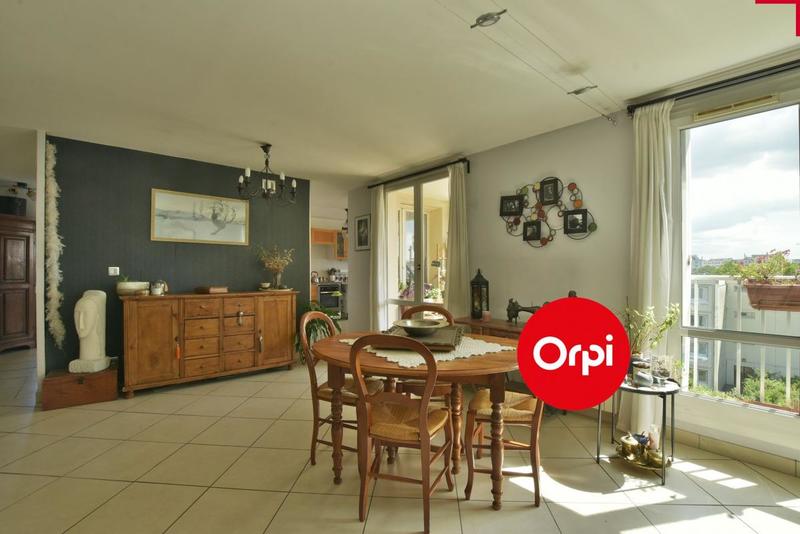 Appartement - 91 m² - 4 pièces