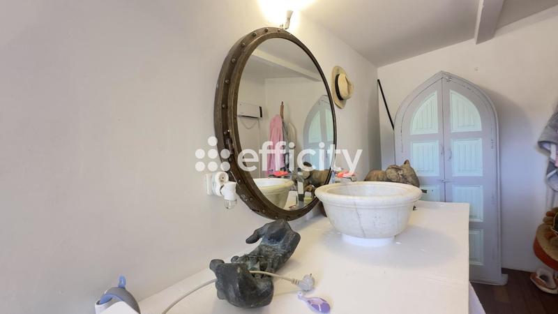 Mas - 175 m² - 7 pièces