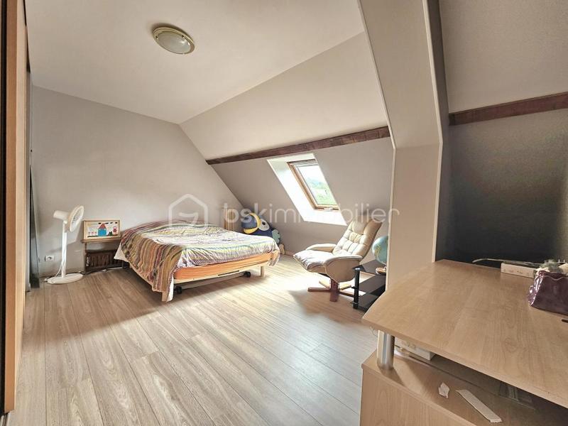 Maison - 140 m² - 6 pièces