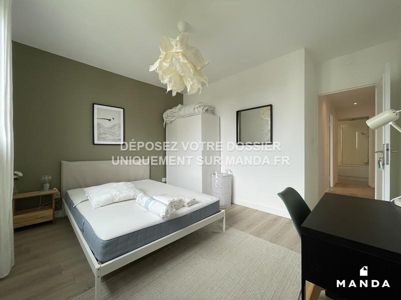 Chambre - 10 m² - 4 pièces