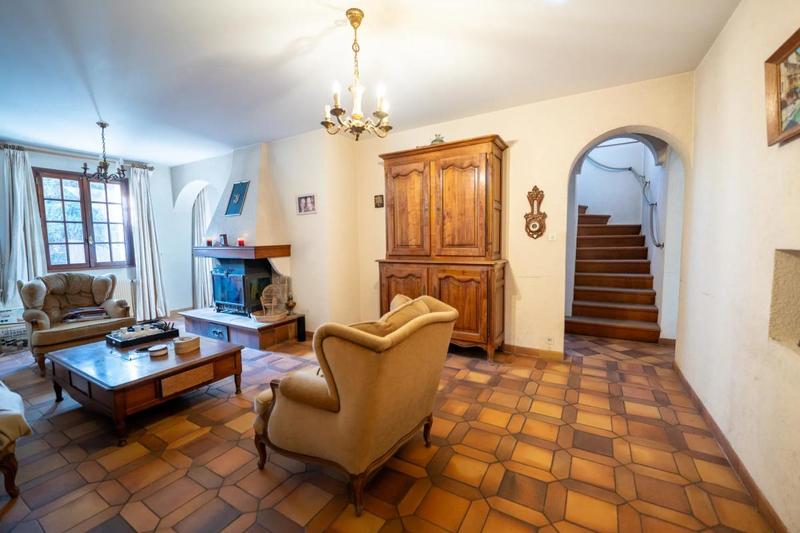 Maison - 176 m² - 7 pièces
