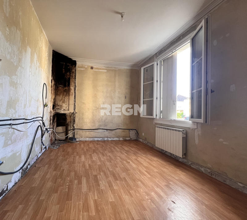 Maison - 90 m² - 3 pièces