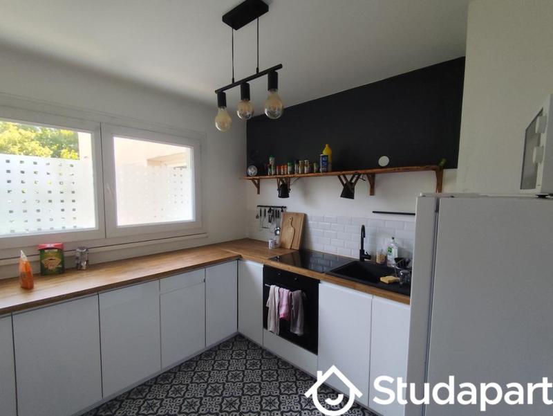 Chambre - 12 m² - 1 pièce