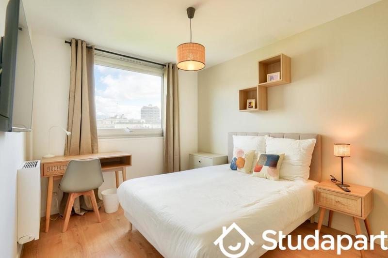 Chambre - 10 m² - 1 pièce