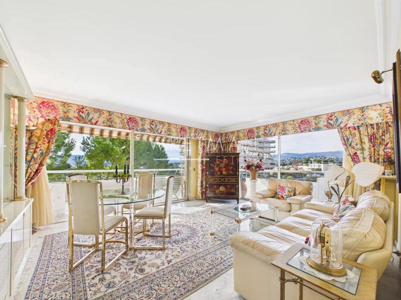 Appartement - 55 m² - 2 pièces