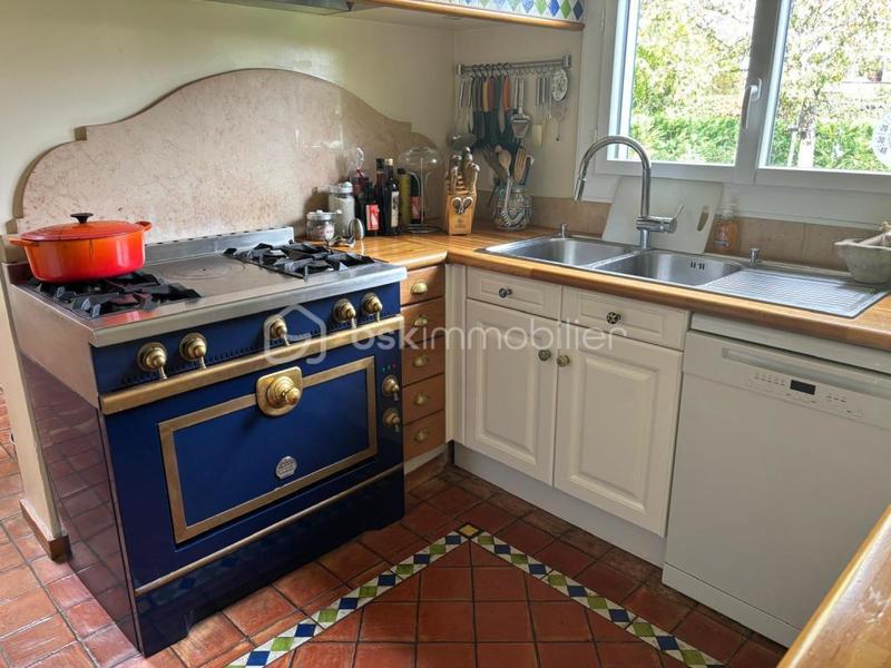 Maison - 148 m² - 7 pièces