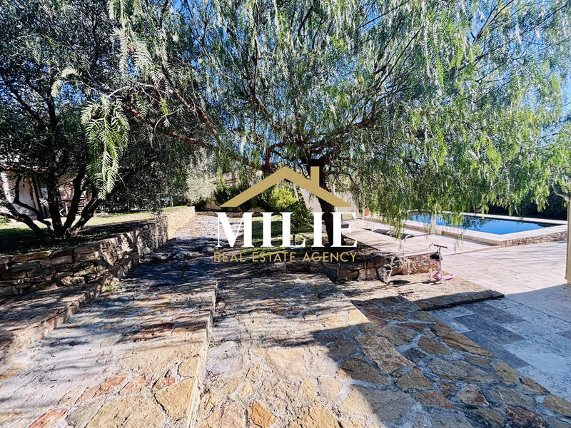 Maison ancienne - 127 m² - 4 pièces