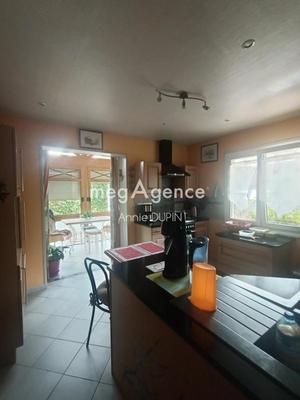 Maison traditionnelle - 135 m² - 6 pièces