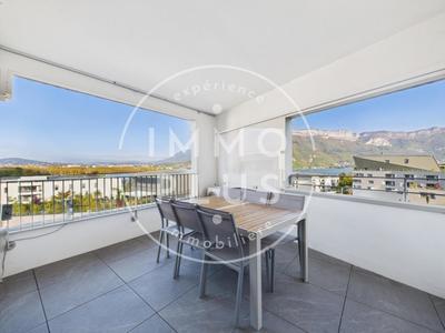 Appartement - 80 m² - 3 pièces