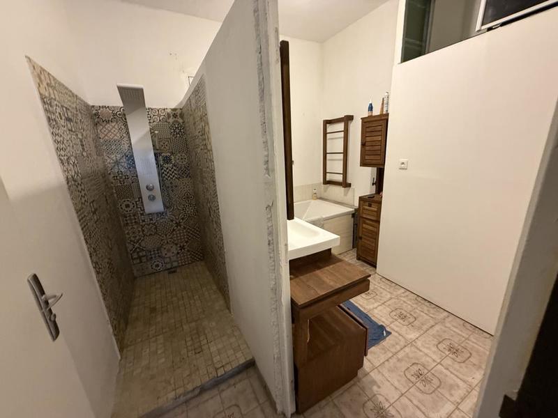 Maison - 180 m² - 5 pièces