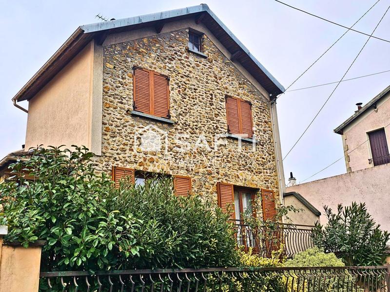 Maison - 84 m² - 5 pièces