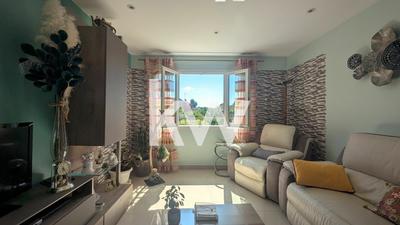 Maison - 90 m² - 3 pièces