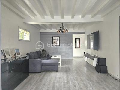 Maison - 108 m² - 5 pièces