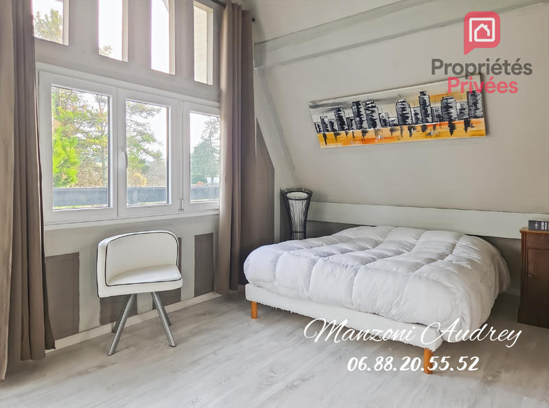 Maison - 220 m² - 7 pièces