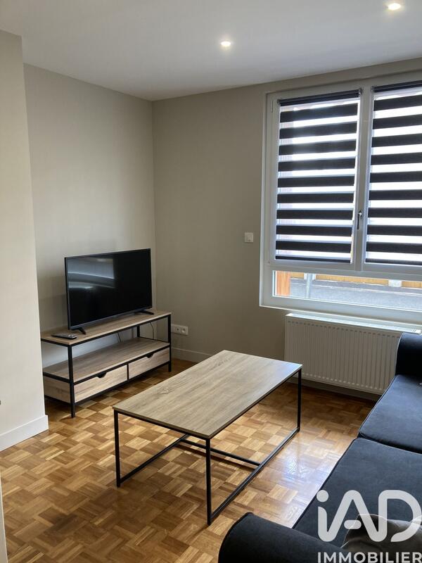 Appartement - 90 m² - 5 pièces
