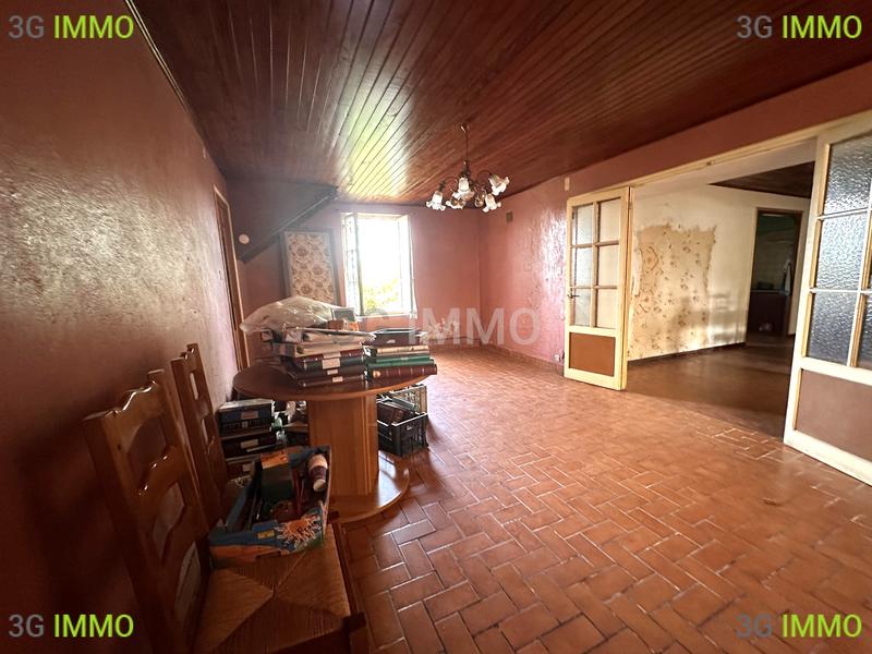 Maison - 168 m² - 9 pièces