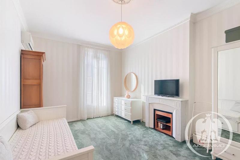 Appartement - 134 m² - 4 pièces