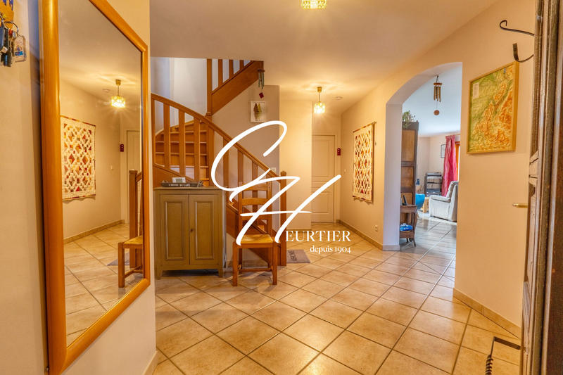 Villa - 165 m² - 6 pièces