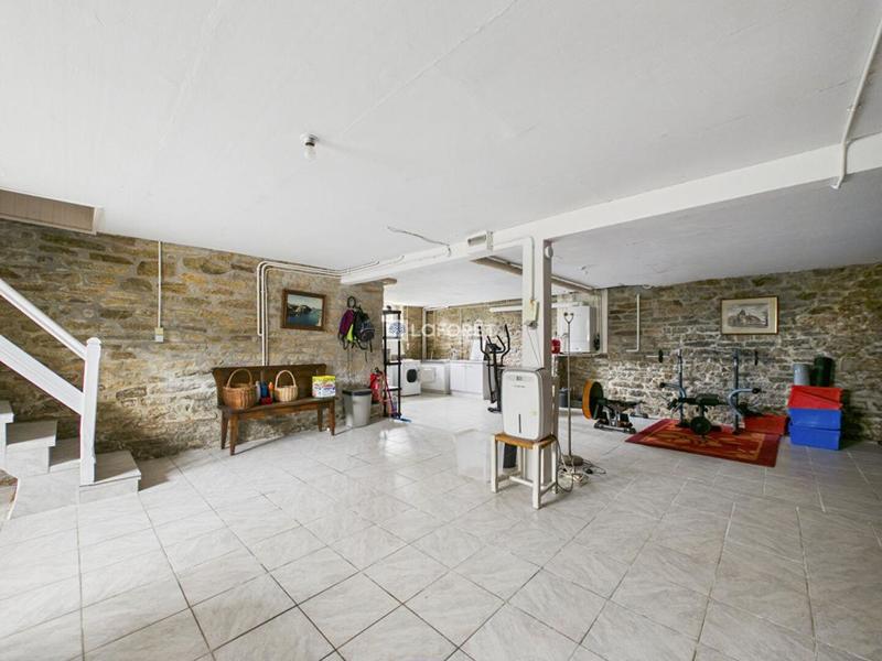 Maison - 145 m² - 6 pièces