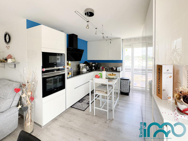 Appartement - 79 m² - 4 pièces