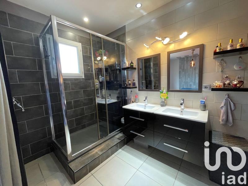 Maison - 133 m² - 5 pièces