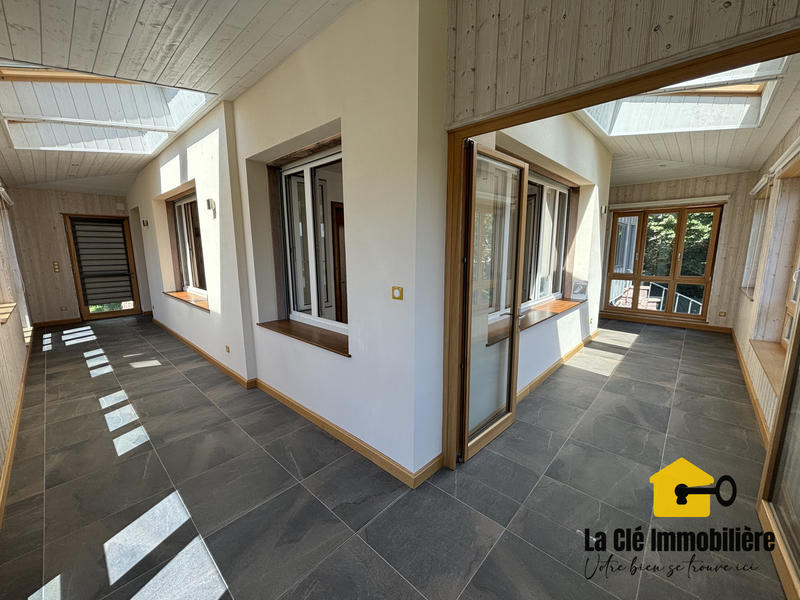 Immeuble - 291 m² - 11 pièces