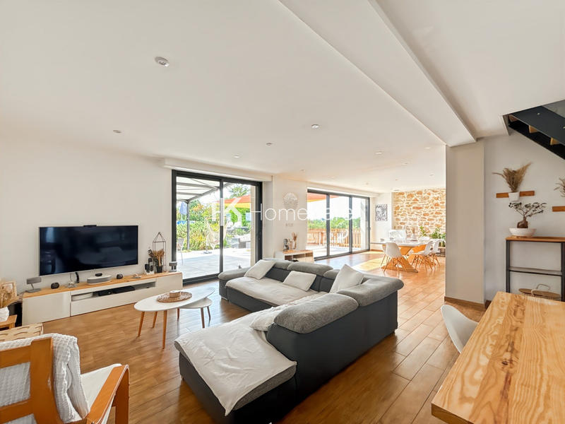 Maison - 185 m² - 4 pièces