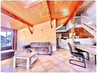 Maison - 140 m² - 7 pièces