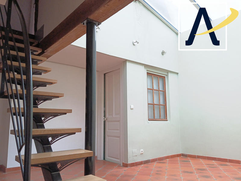 Appartement - 152 m² - 6 pièces