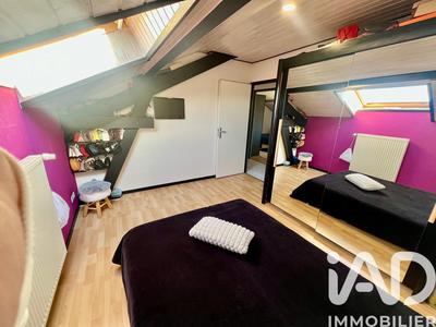 Maison - 93 m² - 4 pièces