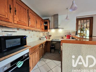 Maison - 86 m² - 5 pièces