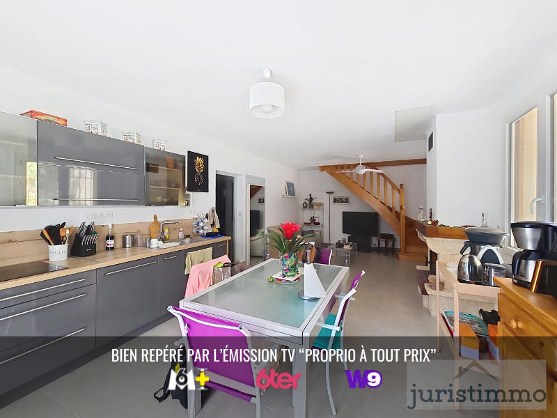 Maison - 200 m² - 6 pièces