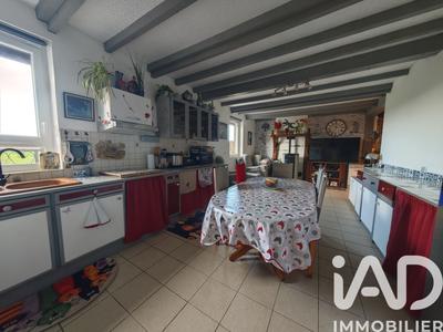 Maison - 107 m² - 5 pièces
