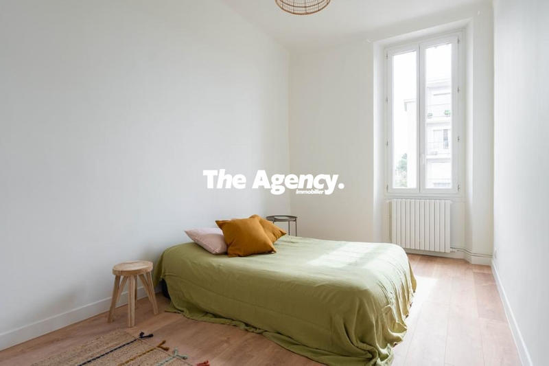 Appartement - 93 m² - 4 pièces