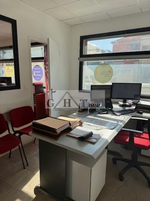 Local commercial - 160 m²