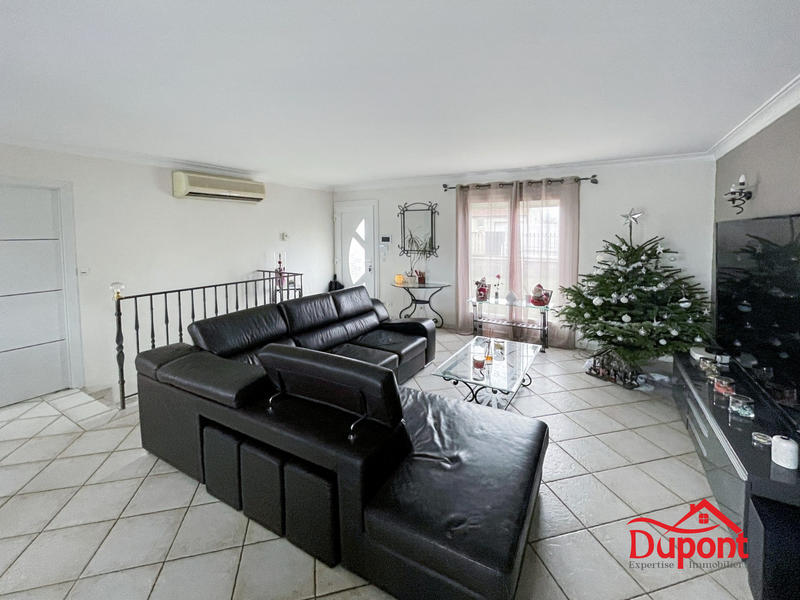 Maison contemporaine - 110 m² - 6 pièces