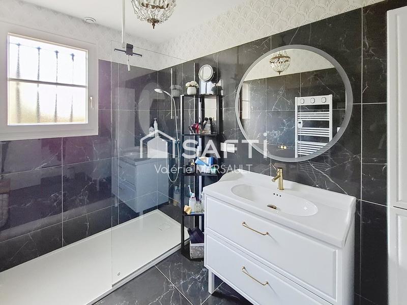 Maison - 138 m² - 5 pièces