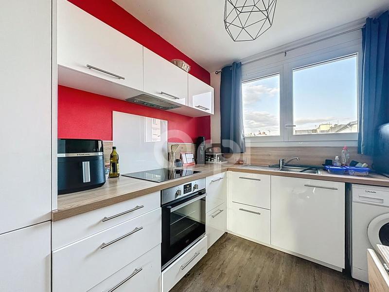 Appartement - 67 m² - 4 pièces