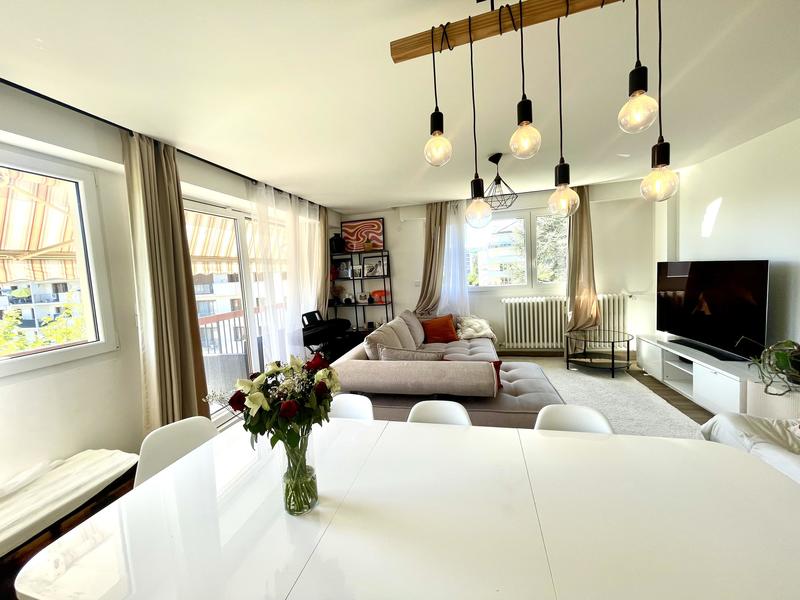 Appartement - 100 m² - 4 pièces