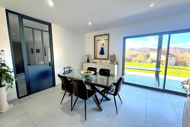 Villa - 108 m² - 4 pièces