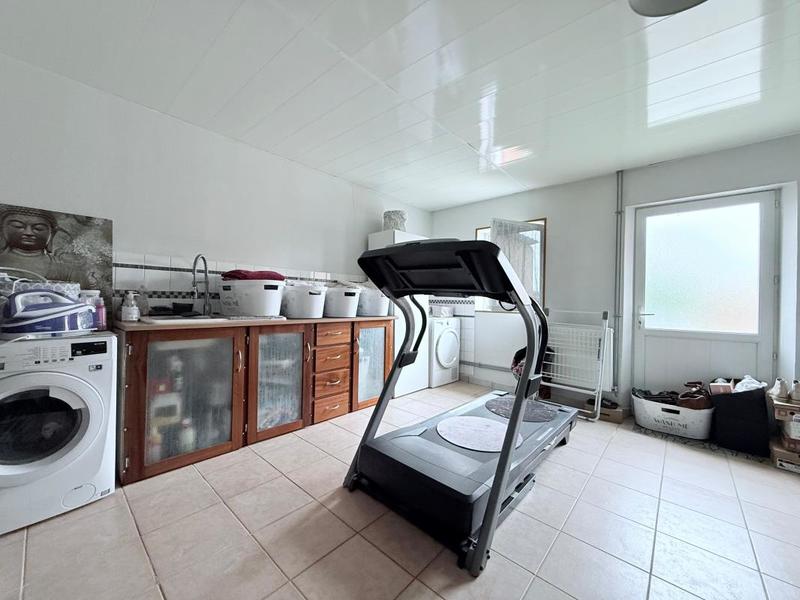 Maison - 230 m² - 4 pièces