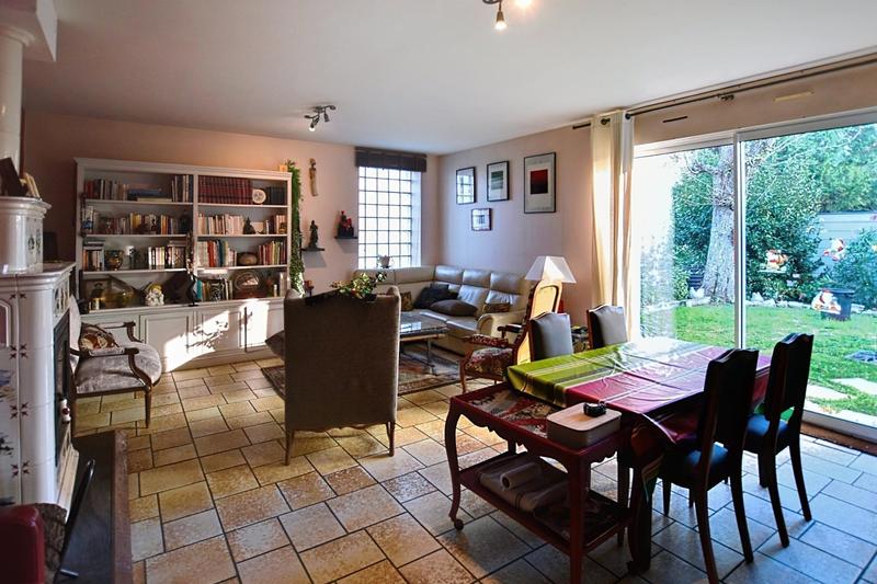 Maison - 177 m² - 6 pièces