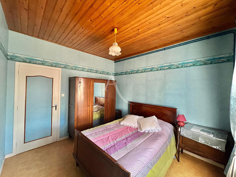 Maison - 96 m² - 5 pièces